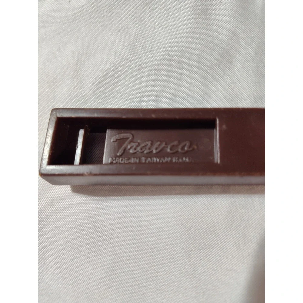 Travco brown daisy cheese slicer movie prop MCM FLAWS